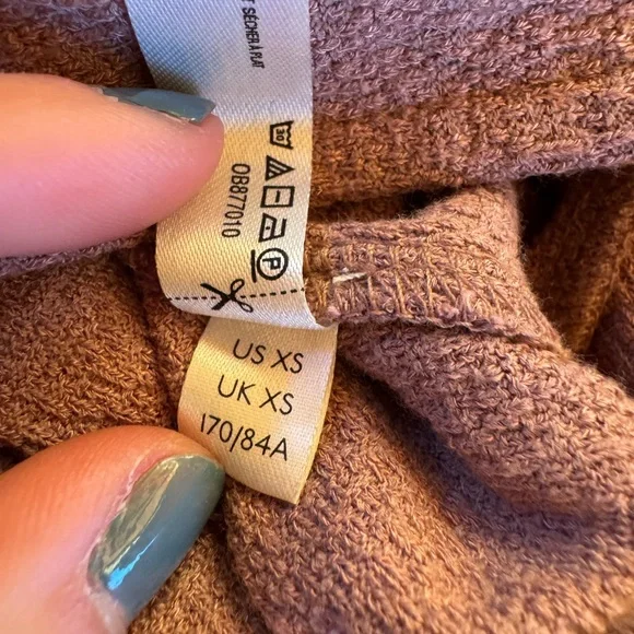 NWT Free People Elegant Clay Pink Twist Front Top - Picture 8 of 8